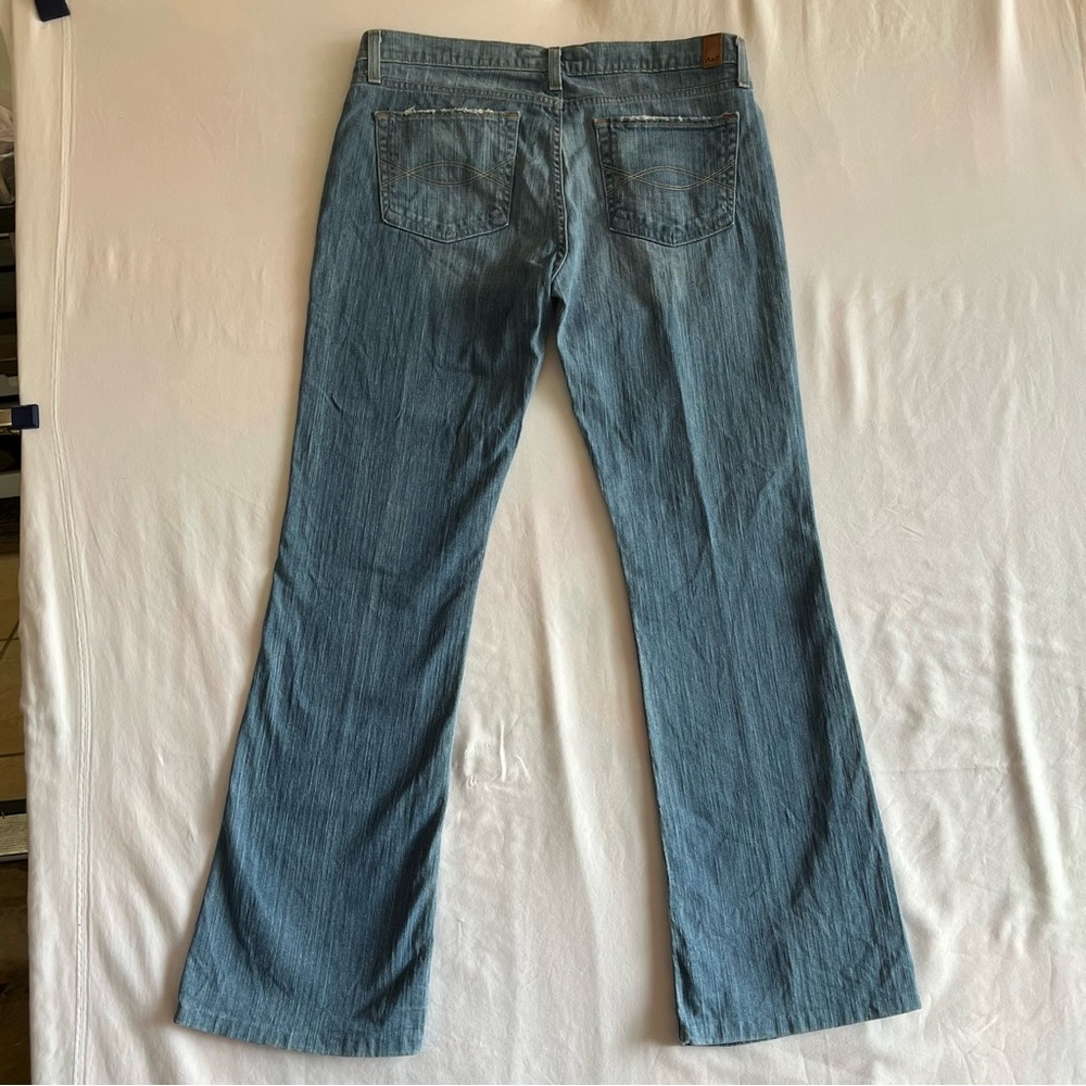 Classic High-Rise Light Blue Flare Jeans - Women - Picture 5 of 6